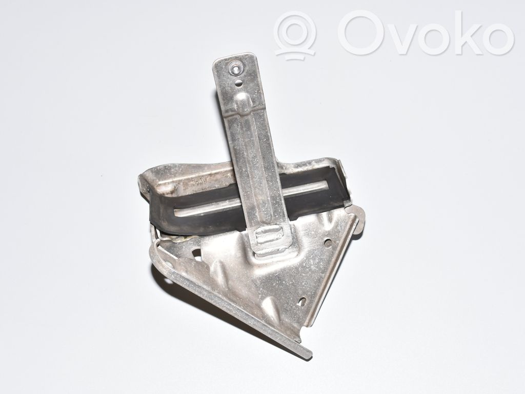 BMW i3 Battery bracket 