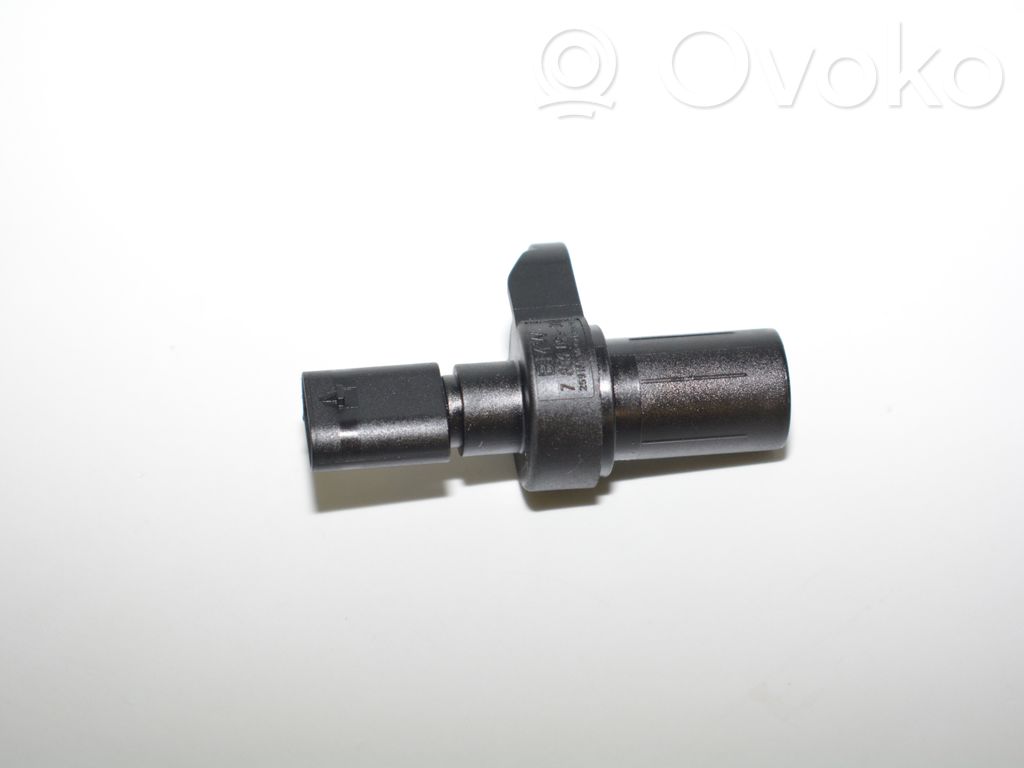 Camshaft speed sensor   7803093