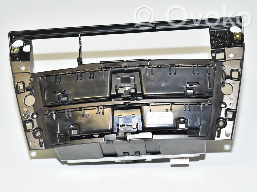 BMW 7 E65 E66 Cita veida salona detaļa 