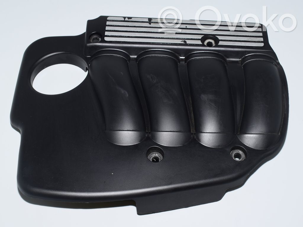 Engine cover (trim)   7523714