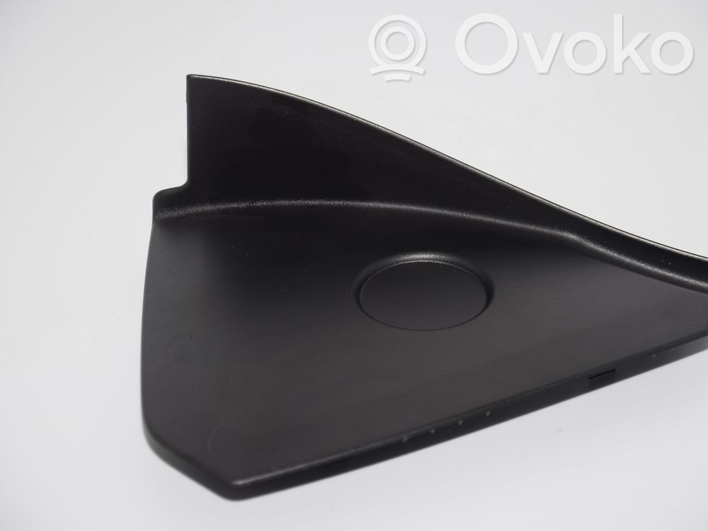 BMW i3 Dashboard side end trim 