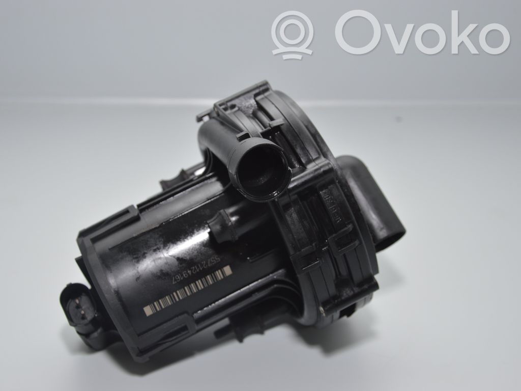 BMW X5 E53 Antrinis oro siurblys 