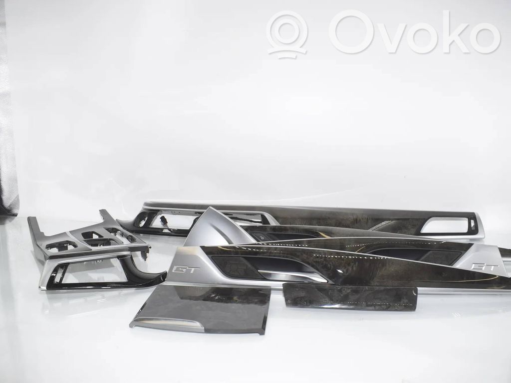 BMW 6 G32 Gran Turismo Set di finiture decorative interne 