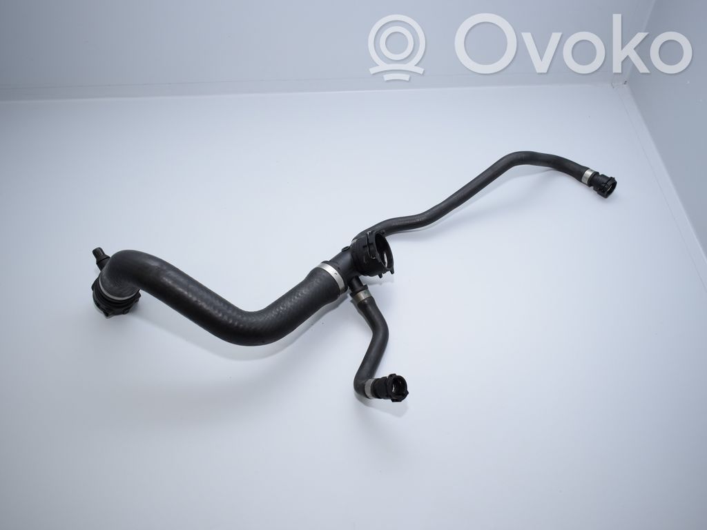 BMW X5 E53 Engine coolant pipe/hose 