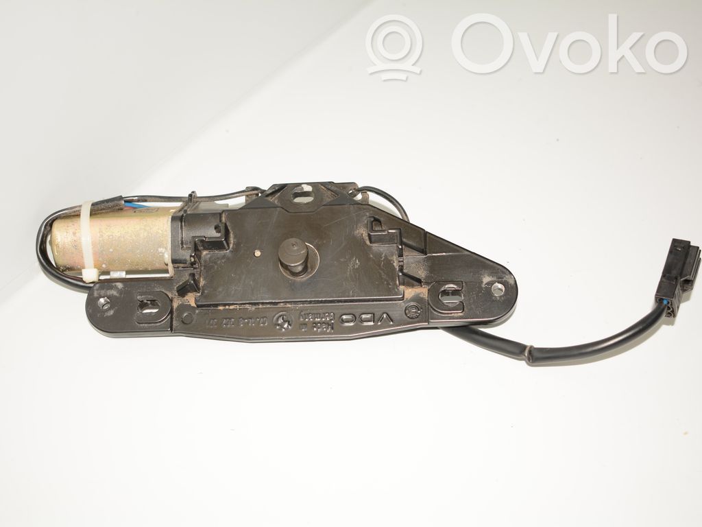 Tailgate/trunk/boot lock/catch/latch   8362371