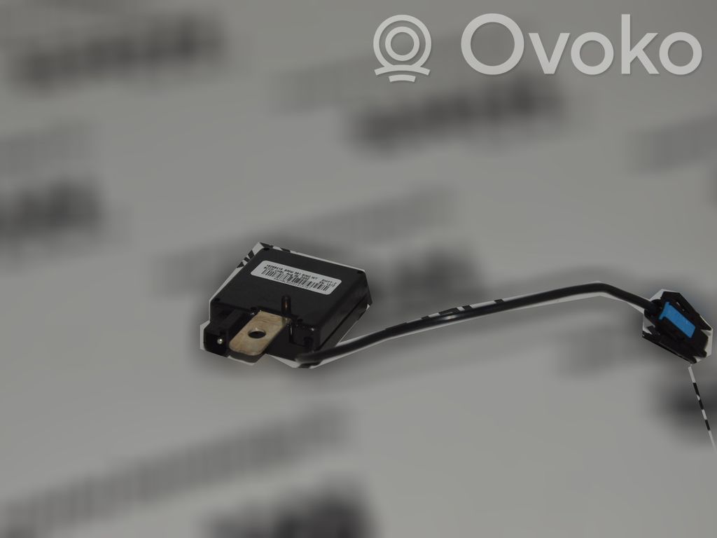 Antenas pastiprinātājs   8380945