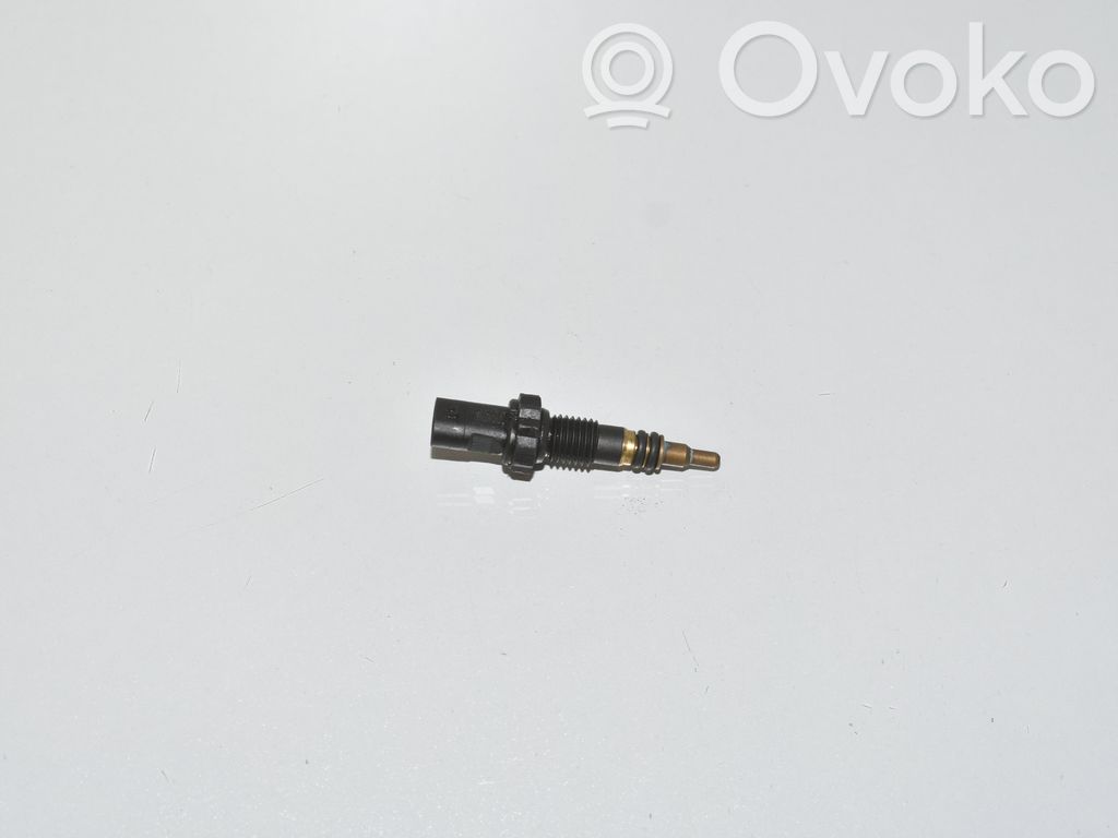 BMW 4 F32 F33 Coolant temperature sensor 