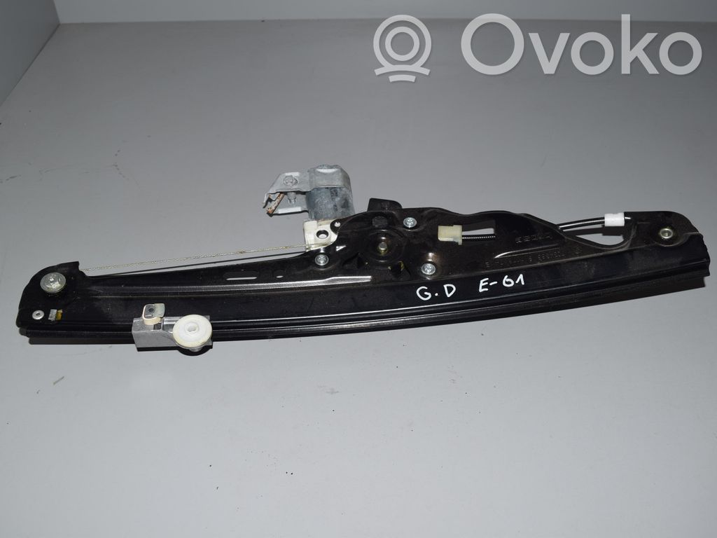 Regulador de puerta trasera con motor