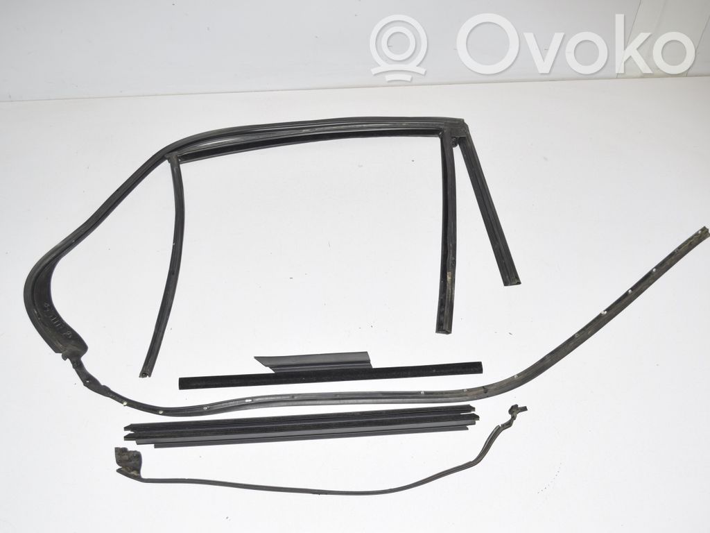 BMW 7 G11 G12 Guarnizione in gomma finestrino/vetro portiera posteriore 