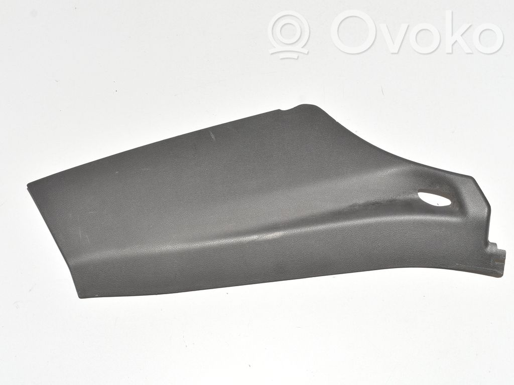 BMW 2 F46 Moldura del pillar (D) (Inferior) 