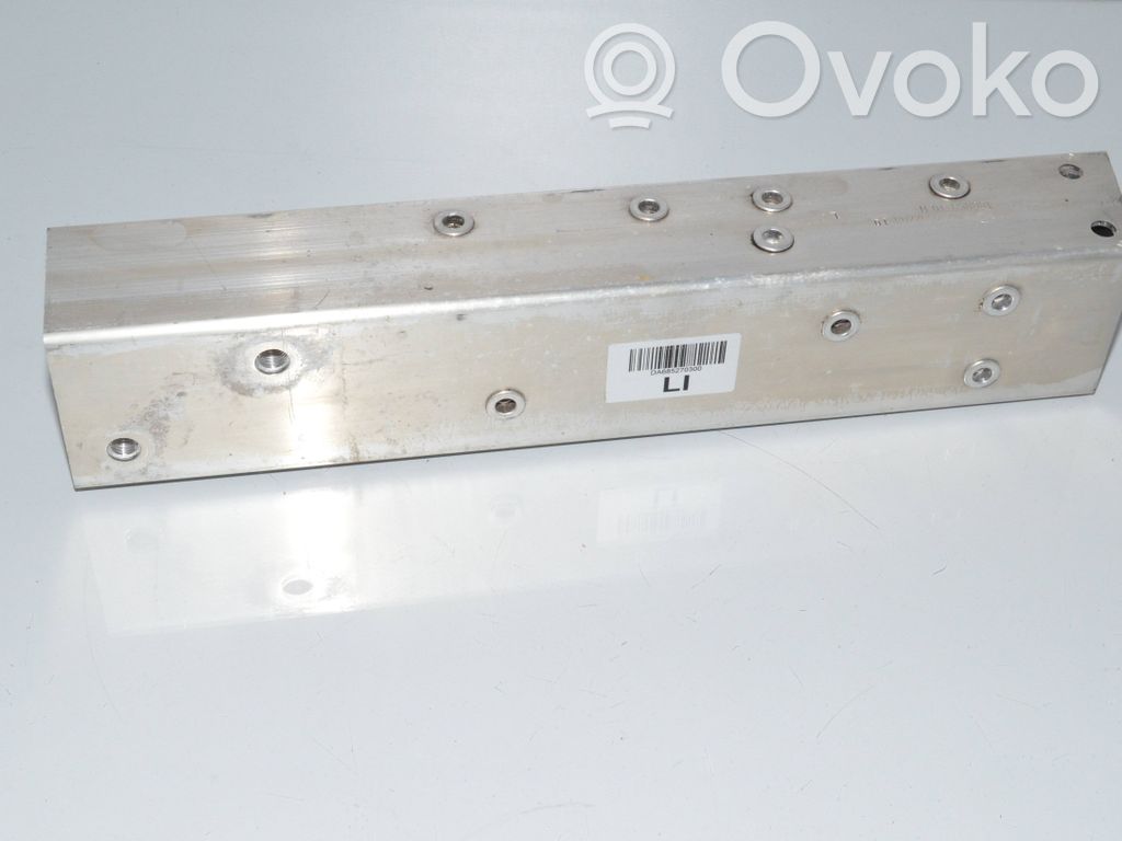 BMW i3 Rear bumper mounting bracket 