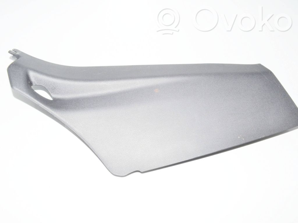 BMW 2 F46 Moldura del pillar (D) (Inferior) 