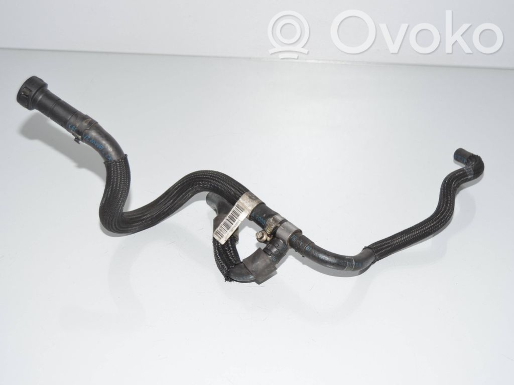 BMW 5 E60 E61 Degvielas caurulīte (-es) 