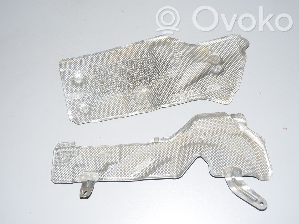 BMW 5 F10 F11 Osłona termiczna komory silnika 