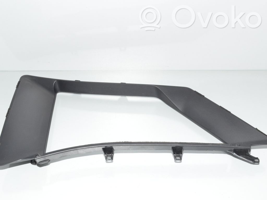 BMW i3 (D) pillar trim (bottom) 