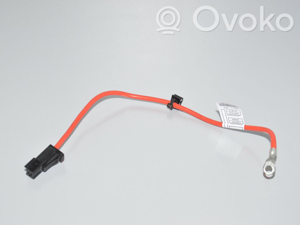 BMW 1 E81 E87 Positive cable (battery) 