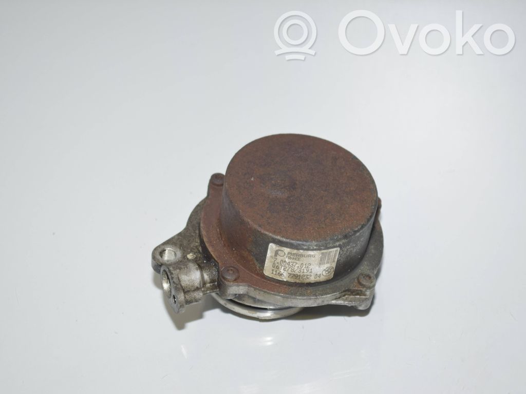 BMW X5 E70 Vacuum pump 