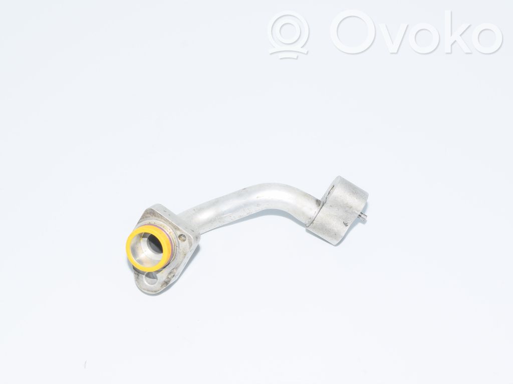 BMW 6 E63 E64 Ilmastointilaitteen putki (A/C) 