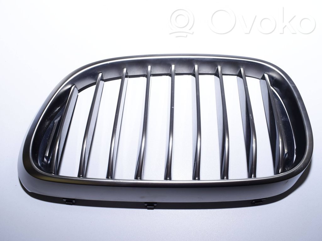 BMW 7 G11 G12 Griglia superiore del radiatore paraurti anteriore 