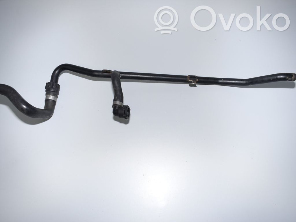 Engine coolant pipe/hose   2249259