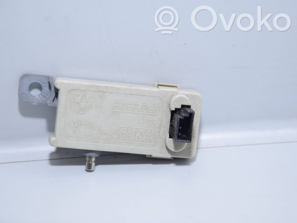 BMW 5 E39 Antenos stiprintuvas 