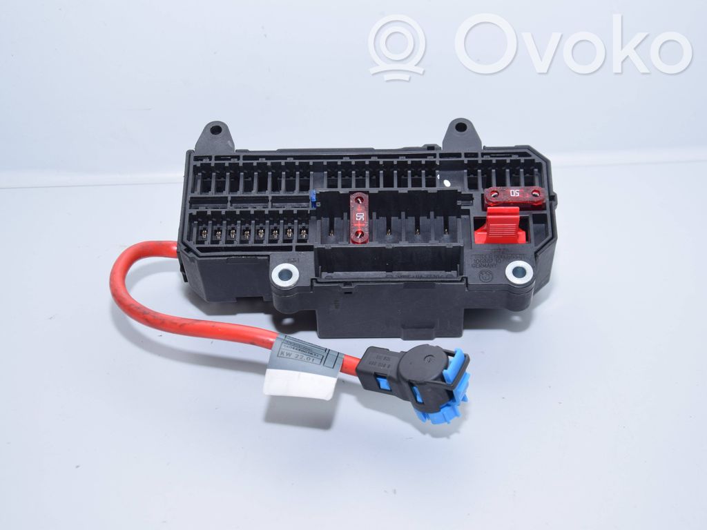 BMW 7 E65 E66 Drošinātāju bloks 