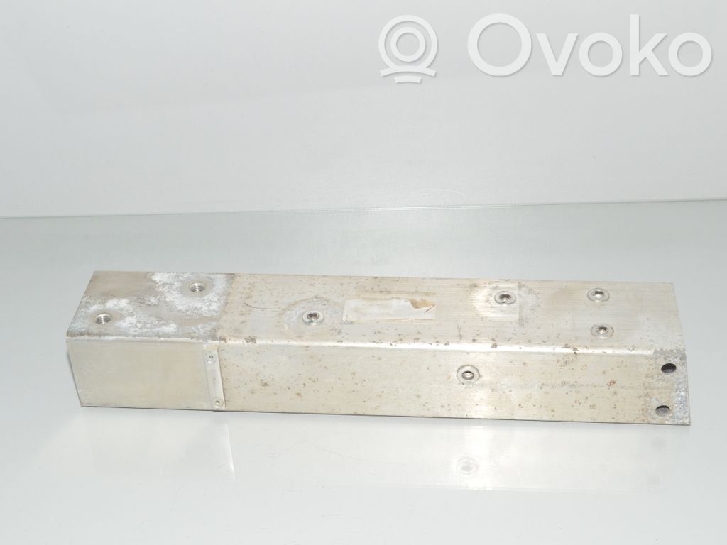 Rear bumper mounting bracket   7375467,51127375467