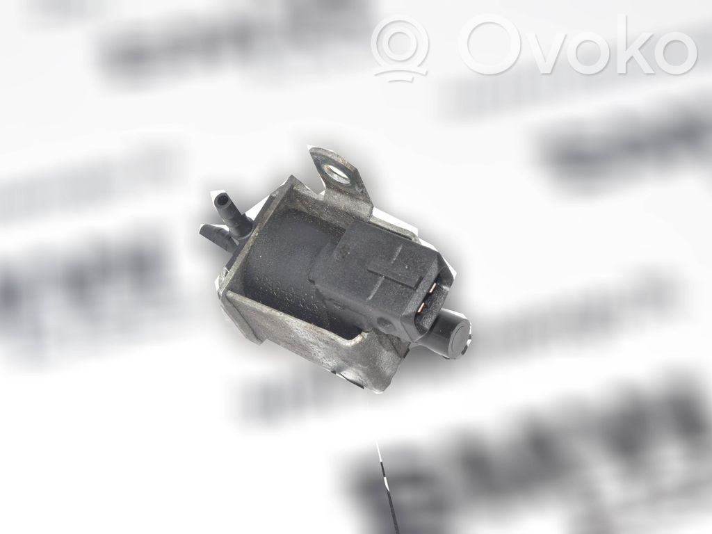BMW 5 E39 Solenoīda vārsts 