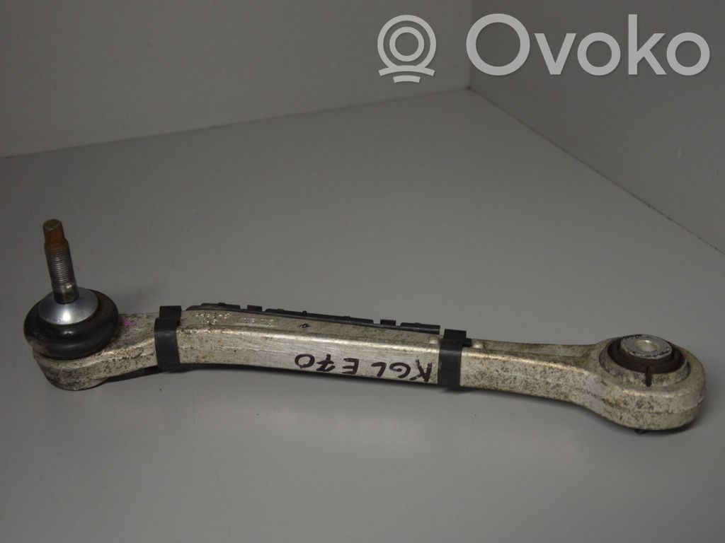Rear upper control arm/wishbone   6770969,33326796001