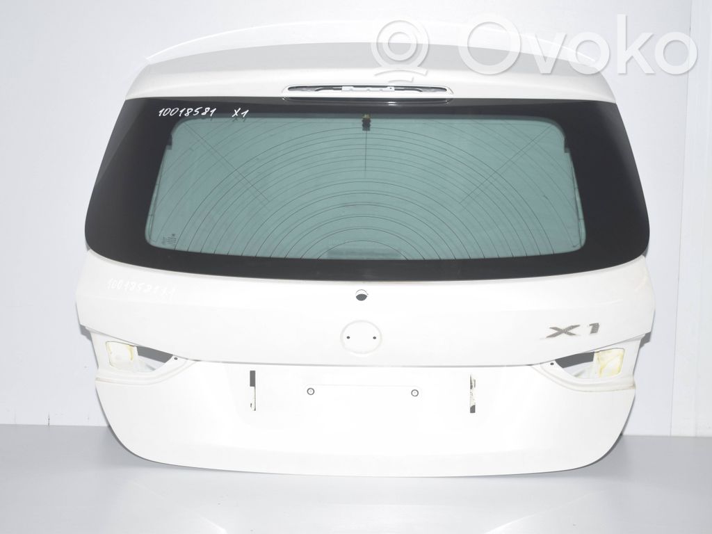 Tailgate/trunk/boot lid