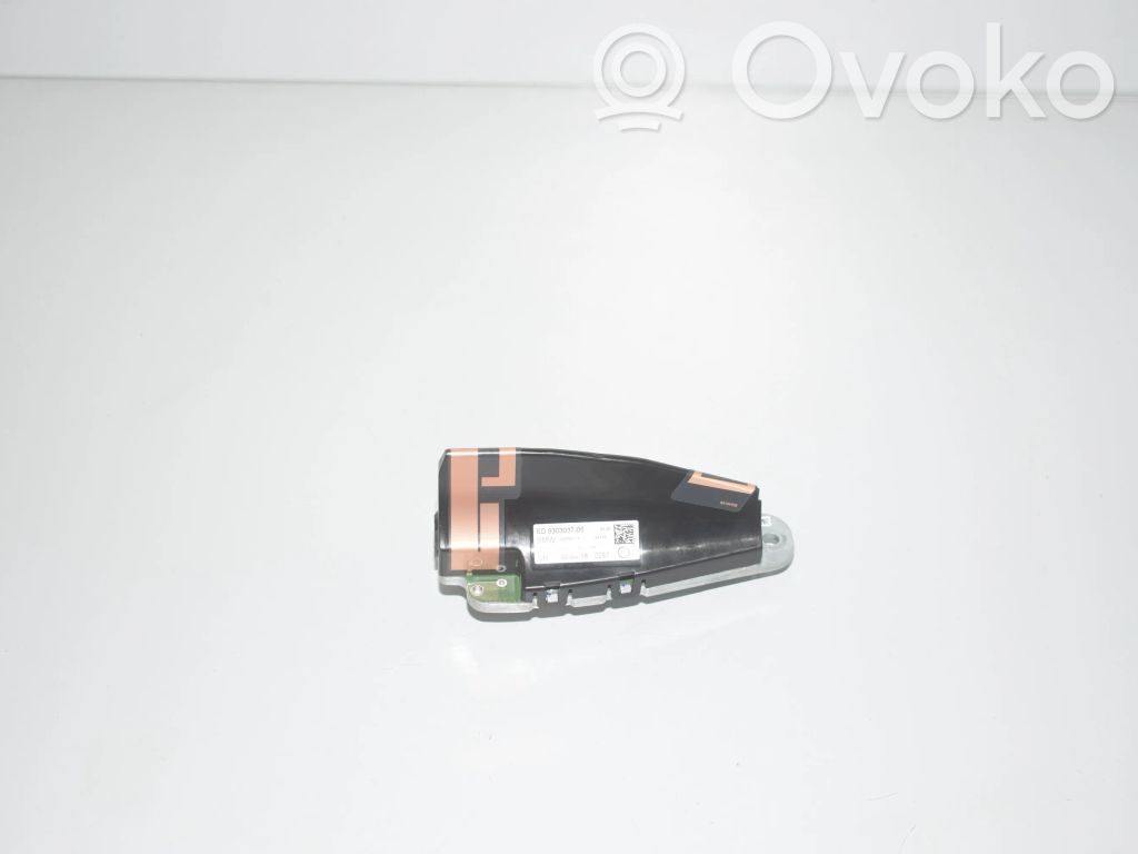 BMW 7 G11 G12 Antena GPS 