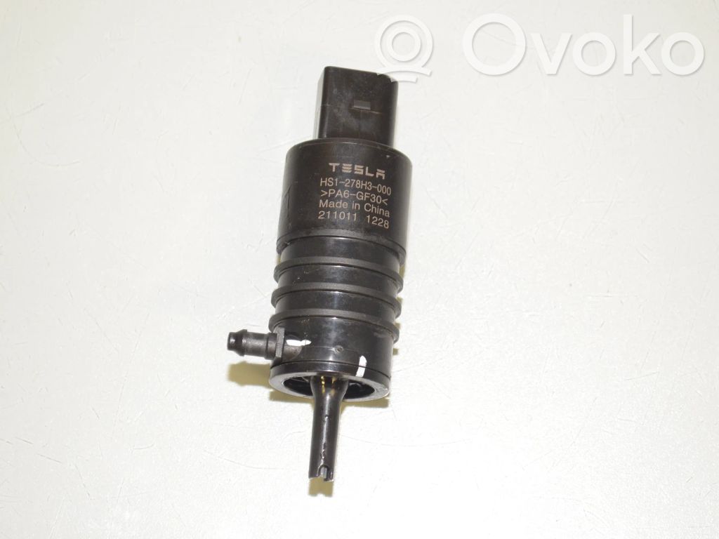 Tesla Model 3 Windscreen/windshield washer pump 