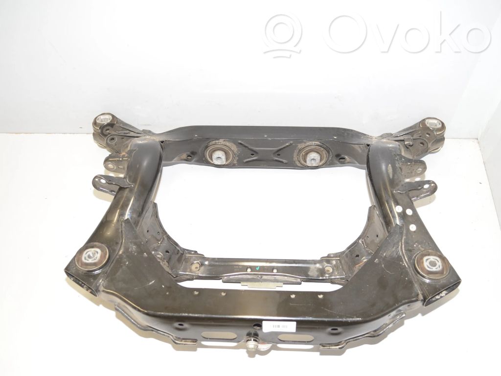 BMW iX3 G08 Galinis traversas 
