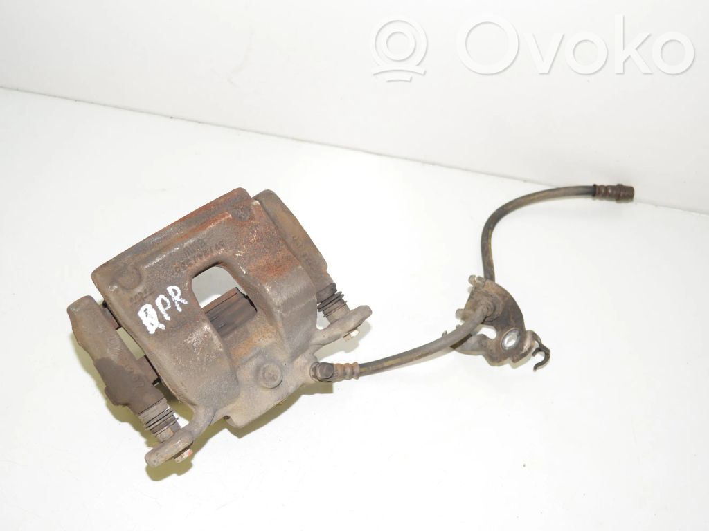 BMW 2 F46 Etujarrusatula 