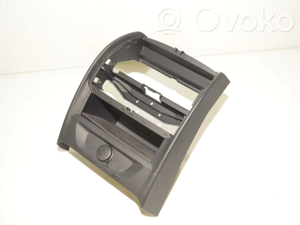 BMW 5 G30 G31 G38 Altri elementi della console centrale (tunnel) 