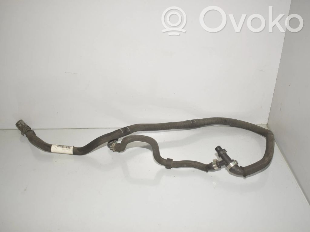 BMW i3 Engine coolant pipe/hose 