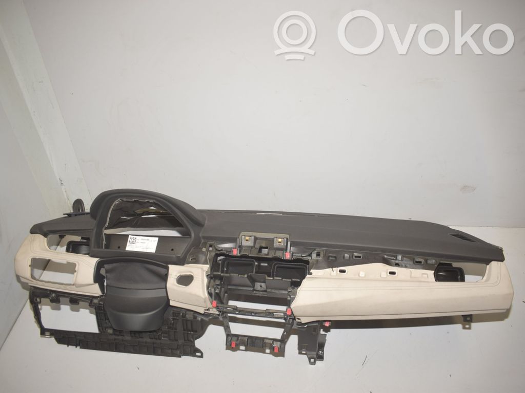 BMW 2 F45 Panel de instrumentos 