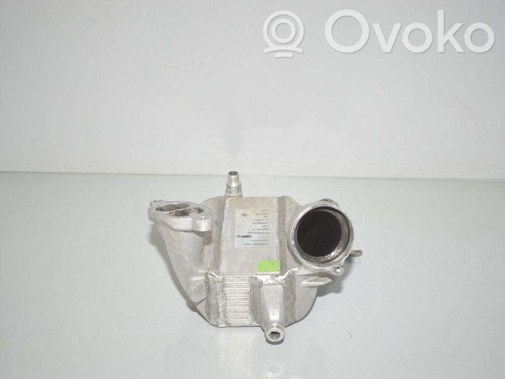 BMW X5 G05 Chłodnica powietrza doładowującego / Intercooler 