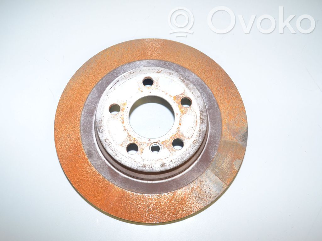 BMW 2 F45 Tarcza hamulca tylnego 
