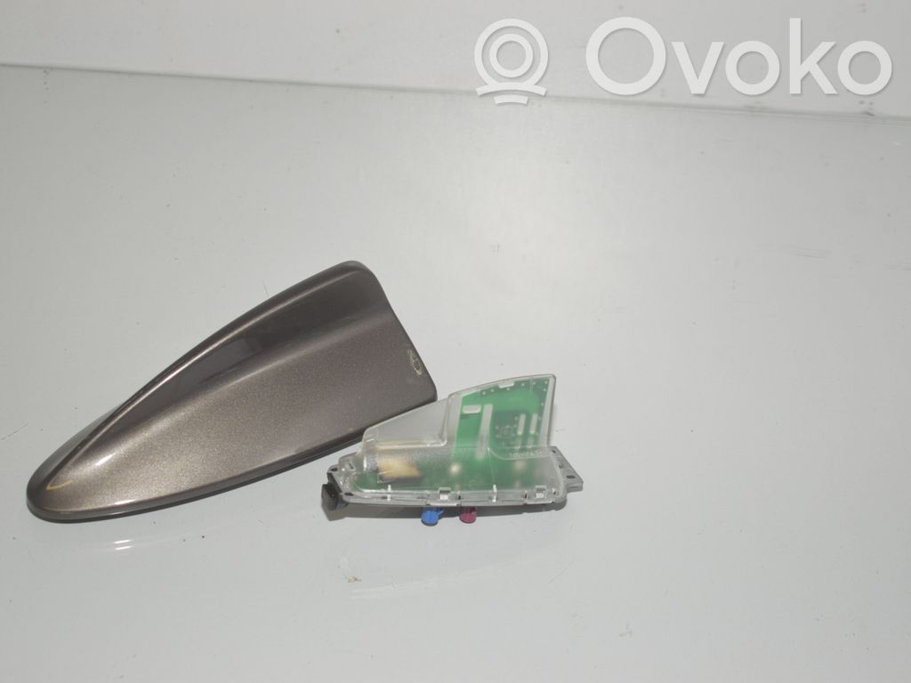 BMW 5 F10 F11 Antena (GPS antena) 