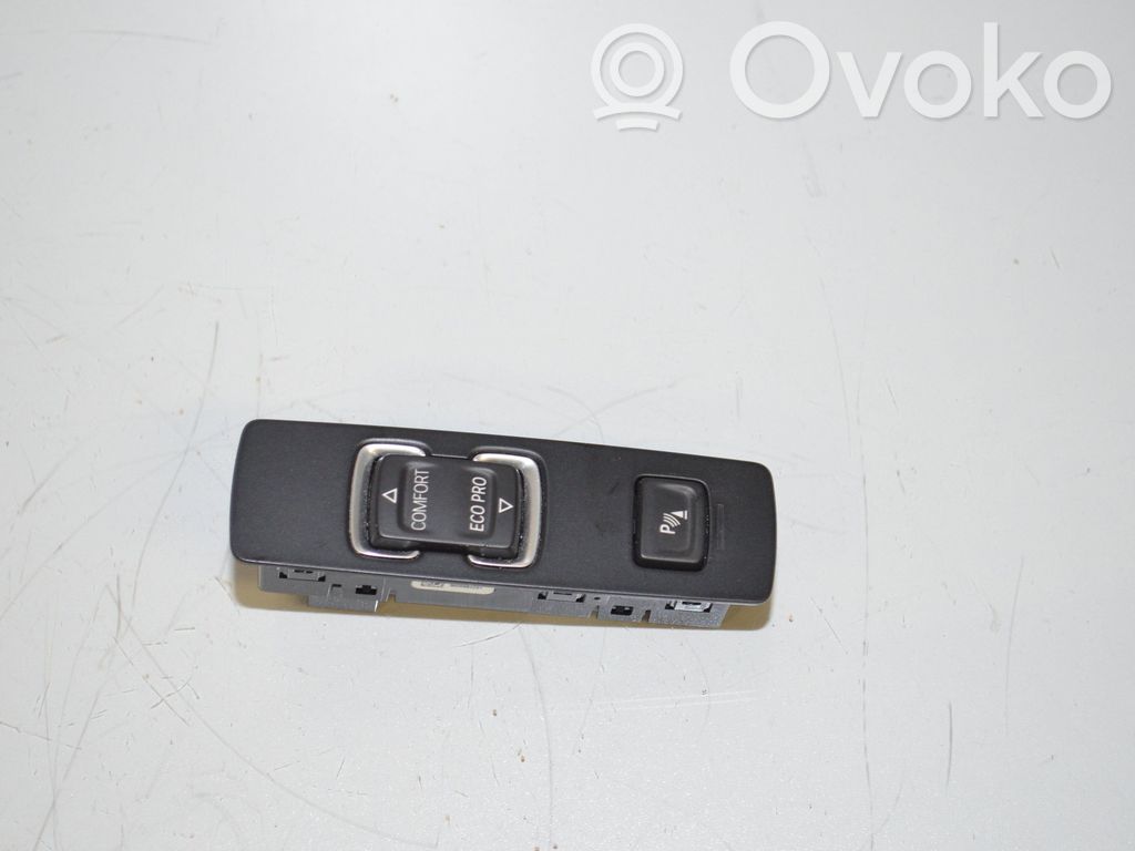 BMW i3 Parking (PDC) sensor switch 