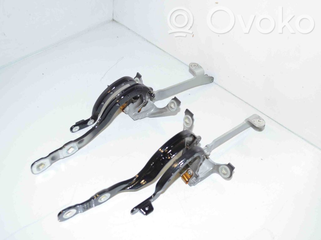 BMW 5 G30 G31 G38 Tailgate/trunk/boot hinge 