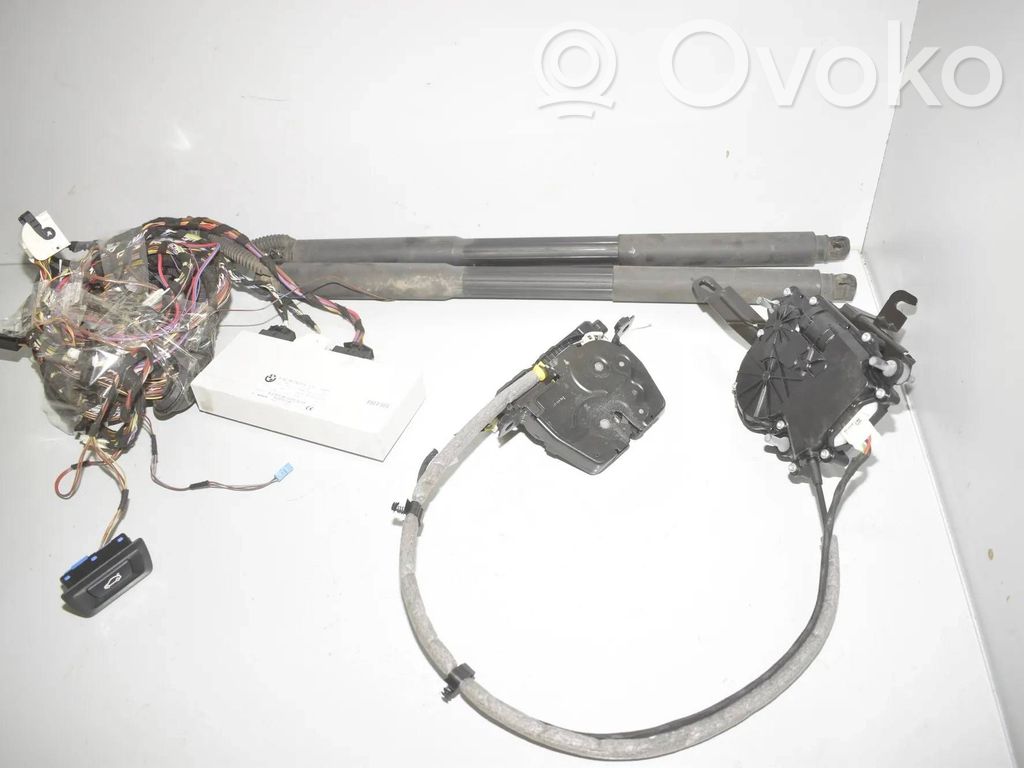 BMW 3 F30 F35 F31 Kit idraulico del portellone posteriore 