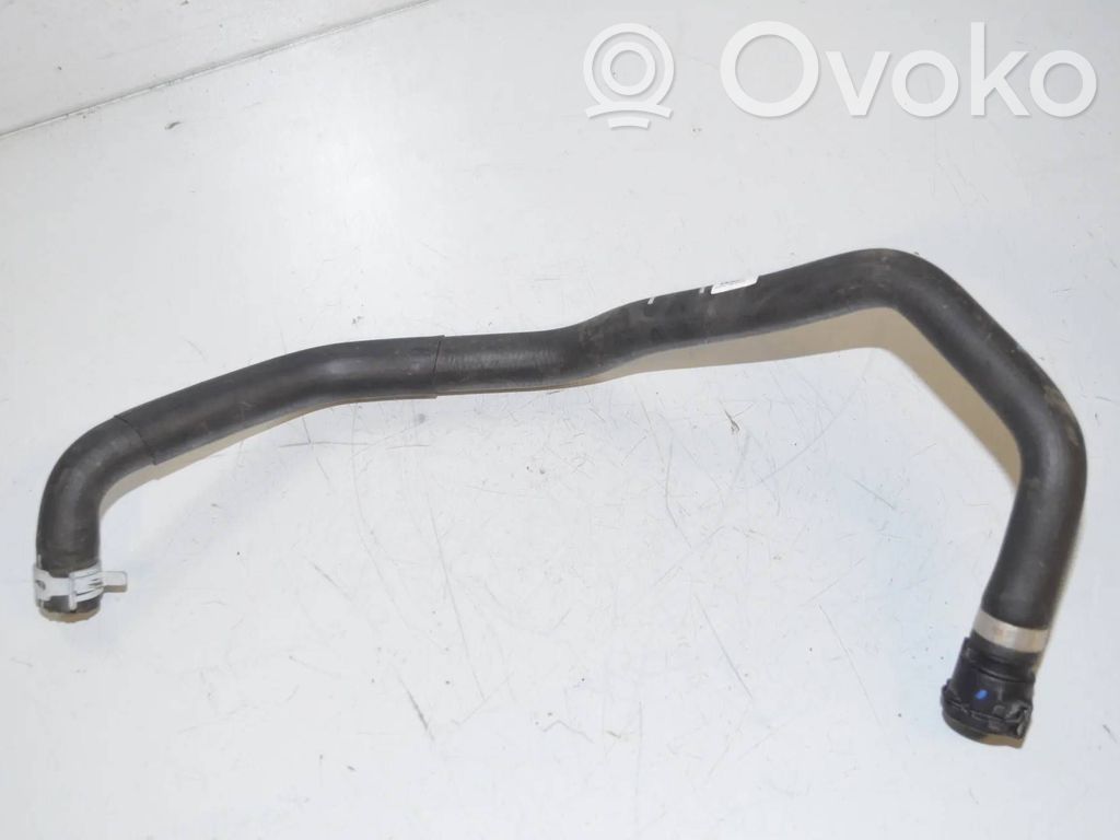 BMW i4 Engine coolant pipe/hose 