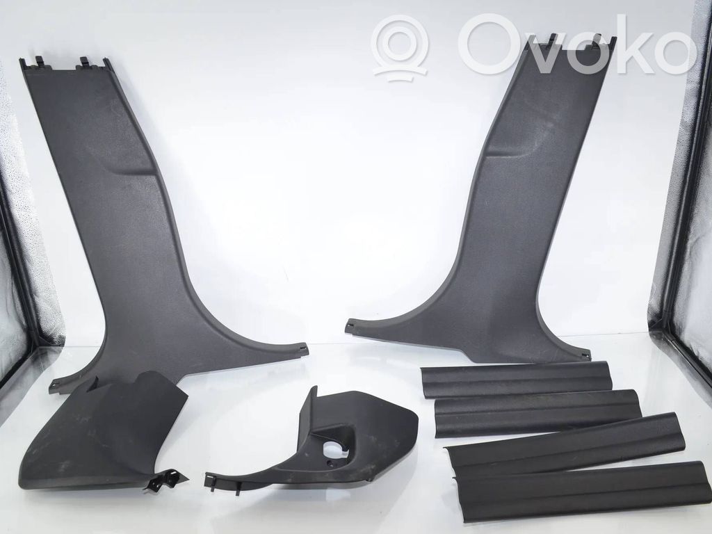 BMW X1 F48 F49 Listwa progowa tylna 