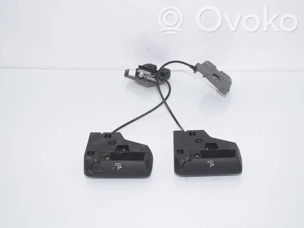 BMW 2 G42 Seat back rest lock catch 