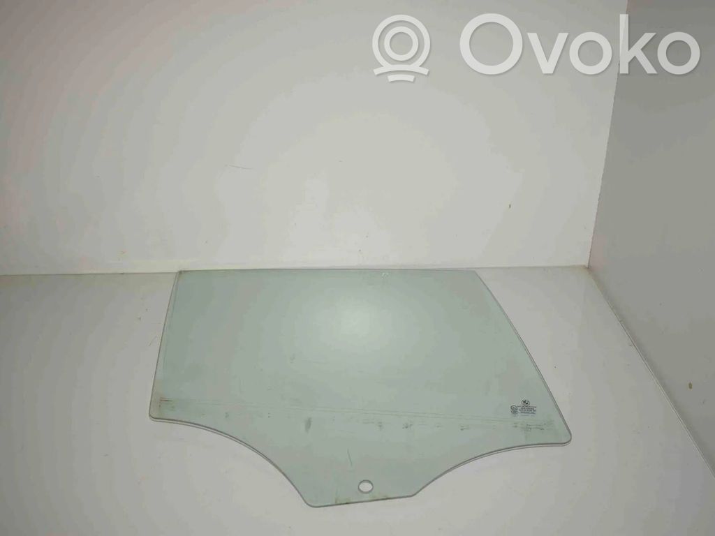 BMW X1 E84 Rear door window glass 