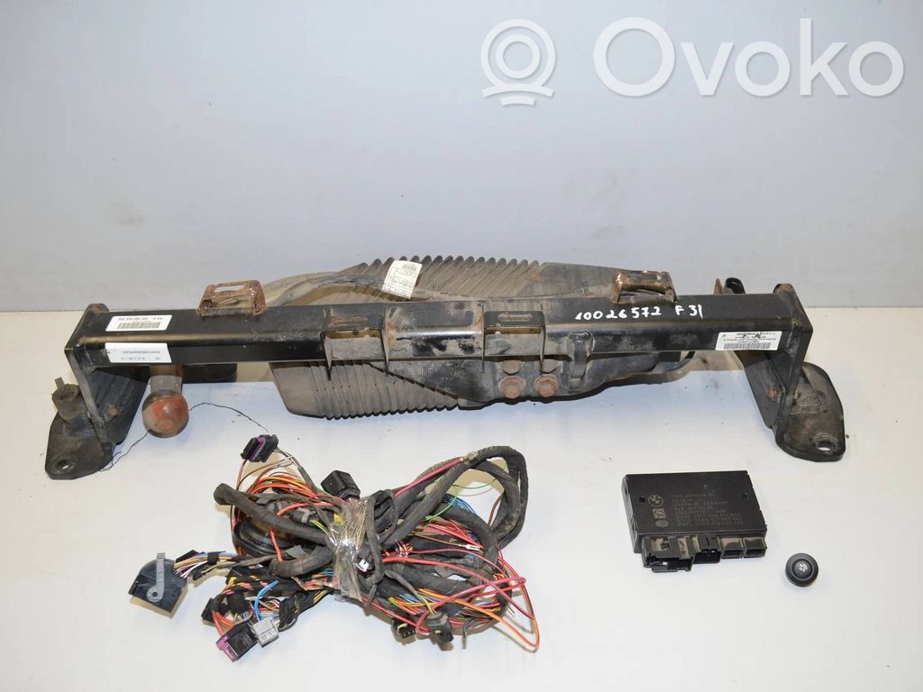 BMW 3 F30 F35 F31 Hak holowniczy / Komplet 