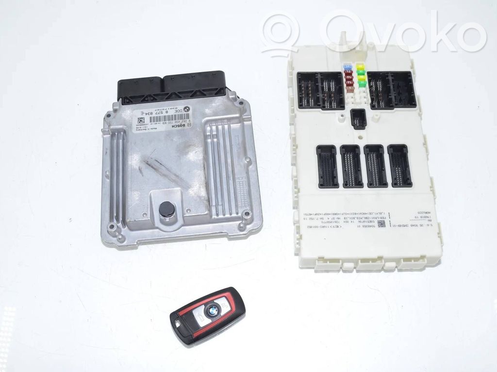 BMW 3 F30 F35 F31 Komputer / Sterownik ECU i komplet kluczy 