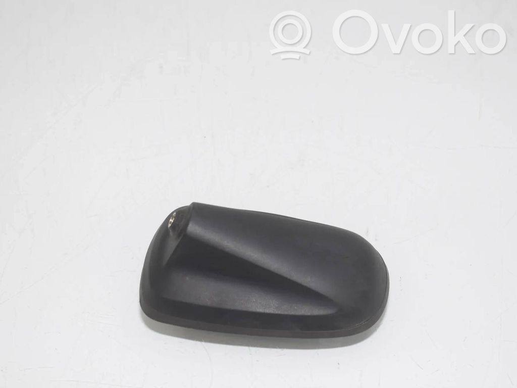 Volkswagen Crafter Radion antenni 